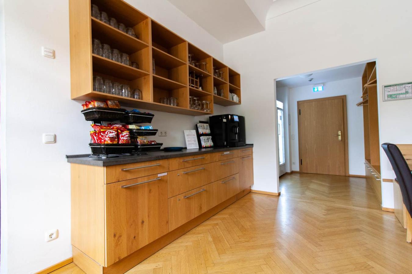 Gaestehaus St. Georg - Weltenburger Klosterbetriebe Gmbh Kelheim Bagian luar foto